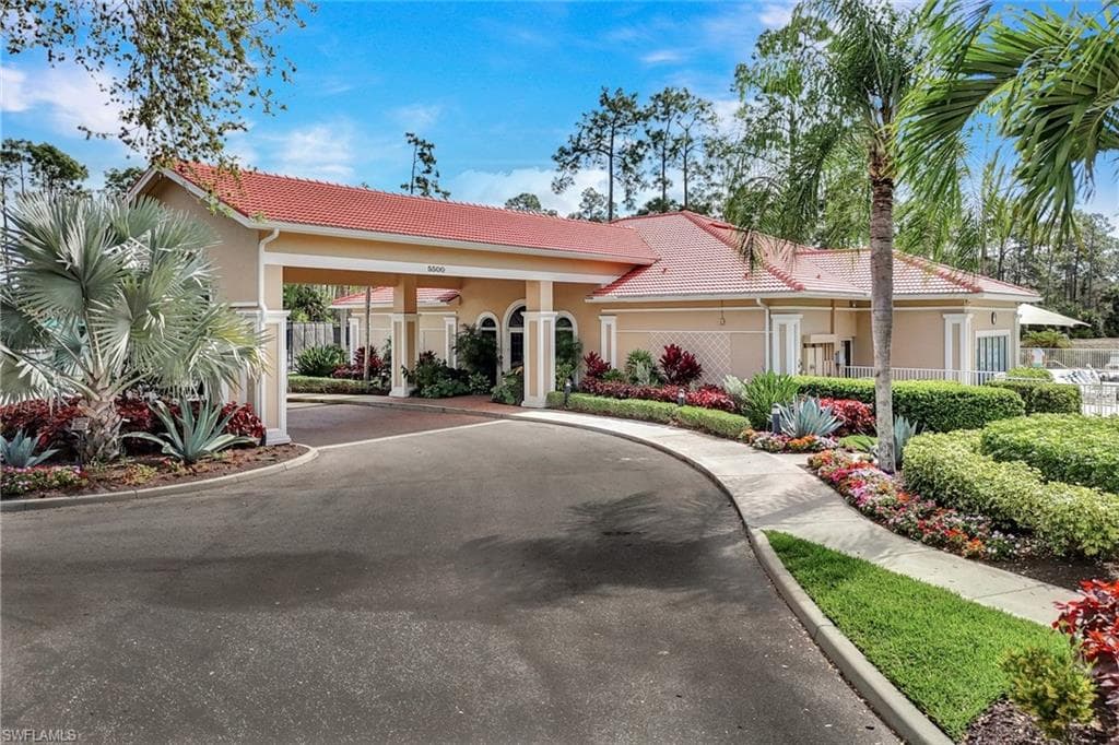4940 Deerfield WAY 201-36