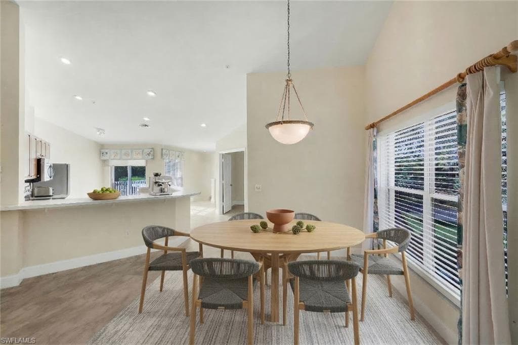 4940 Deerfield WAY 201-5