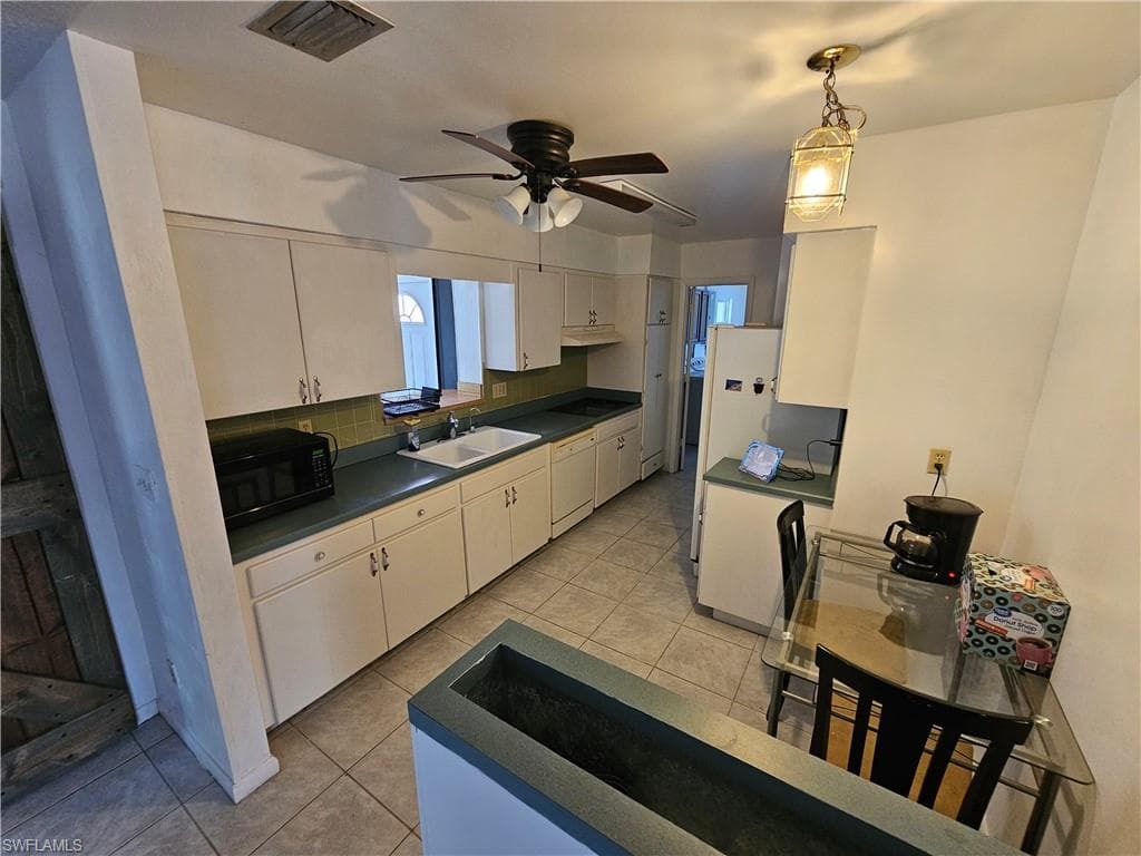 116 Rowland RD-9