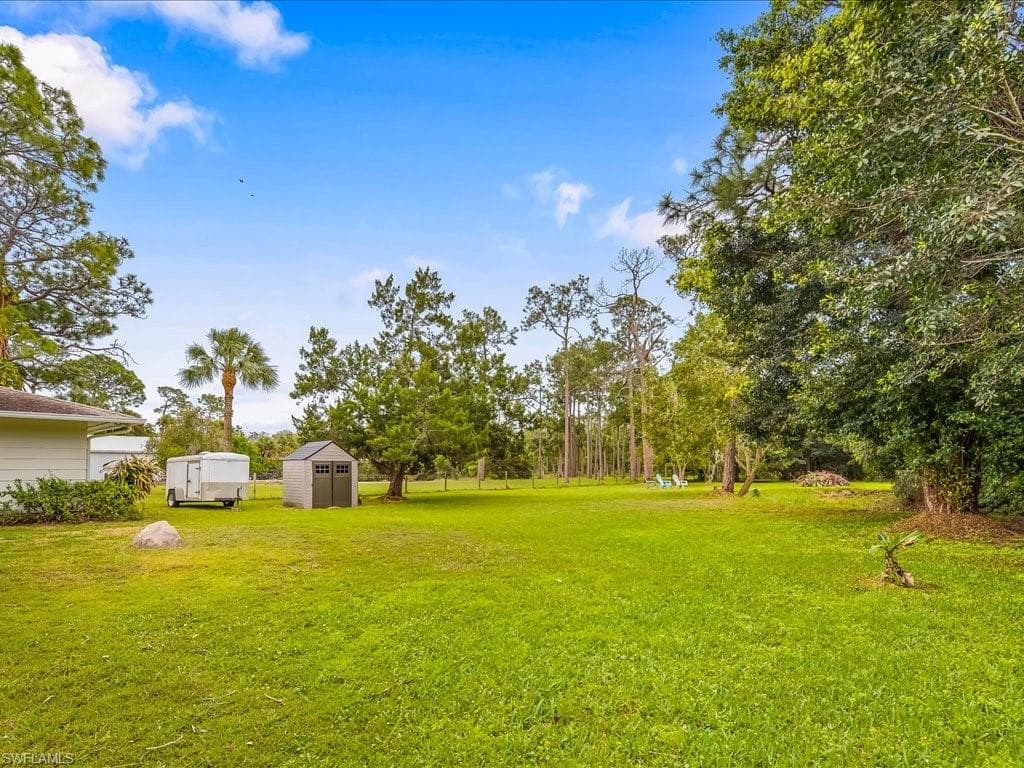 5272 Myrtle LN-23