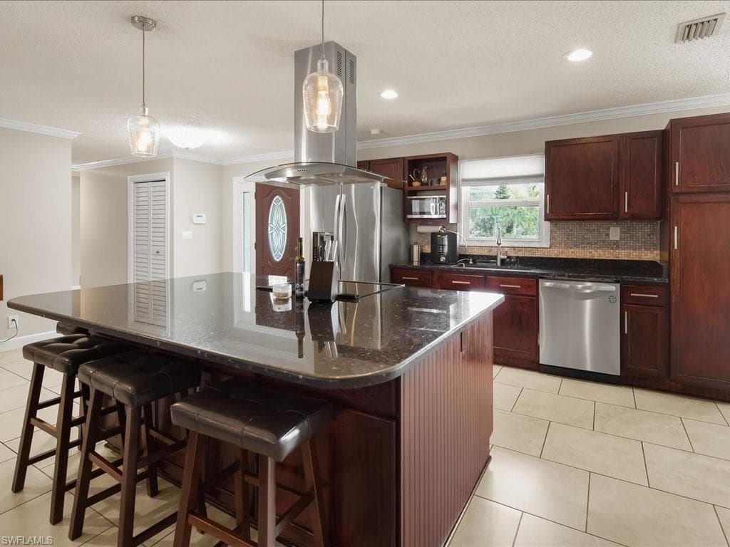 5272 Myrtle LN-6