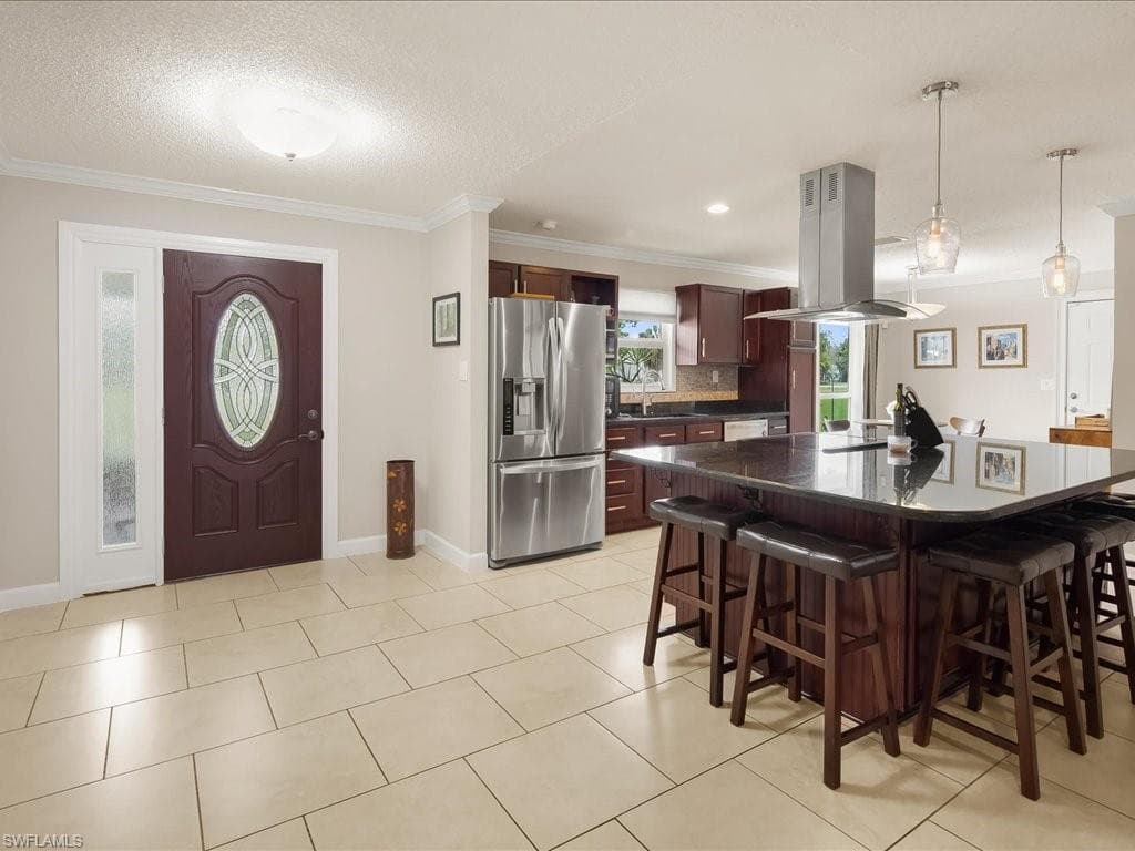 5272 Myrtle LN-5