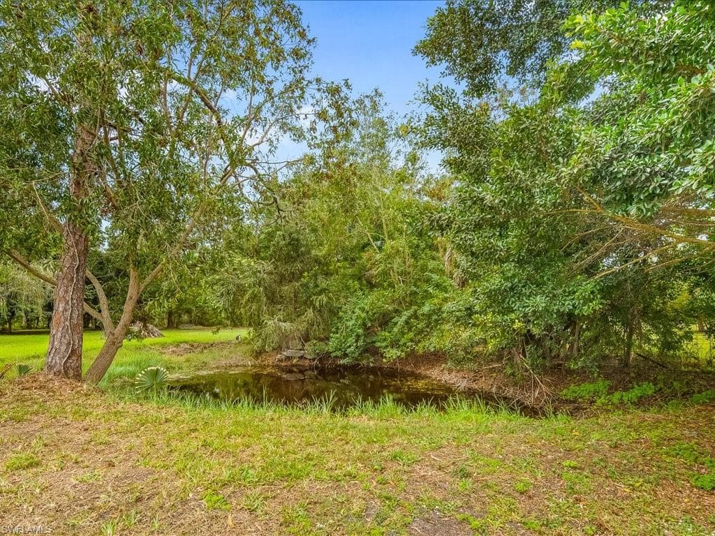 5272 Myrtle LN-24