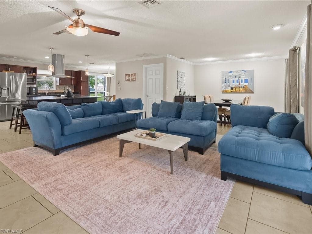 5272 Myrtle LN-10