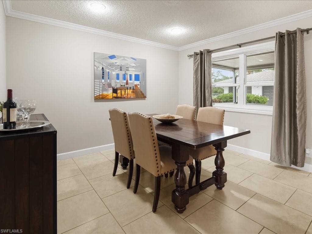 5272 Myrtle LN-11