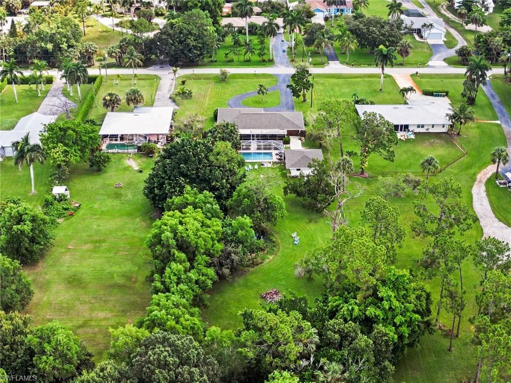 5272 Myrtle LN-31