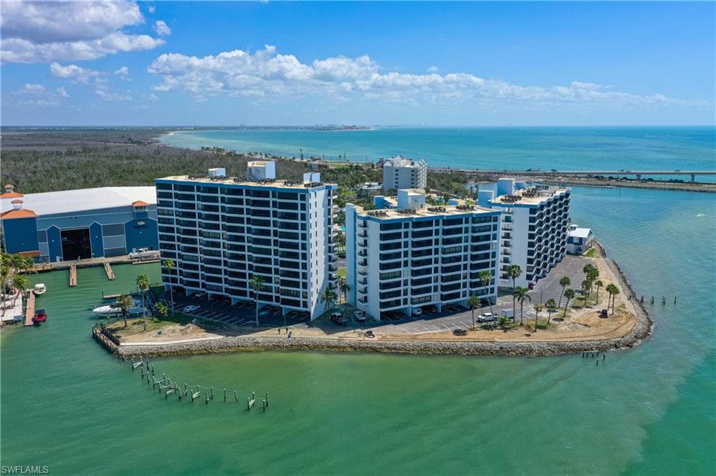 15031 Punta Rassa RD 105-31
