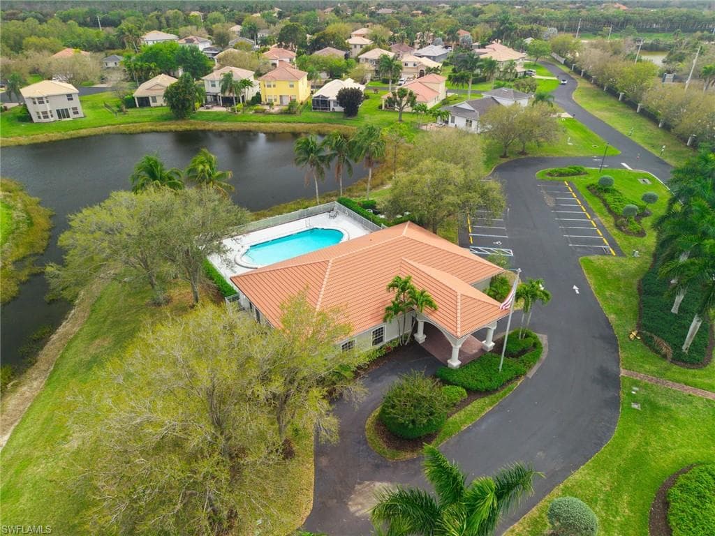 9730 Springlake CIR-43