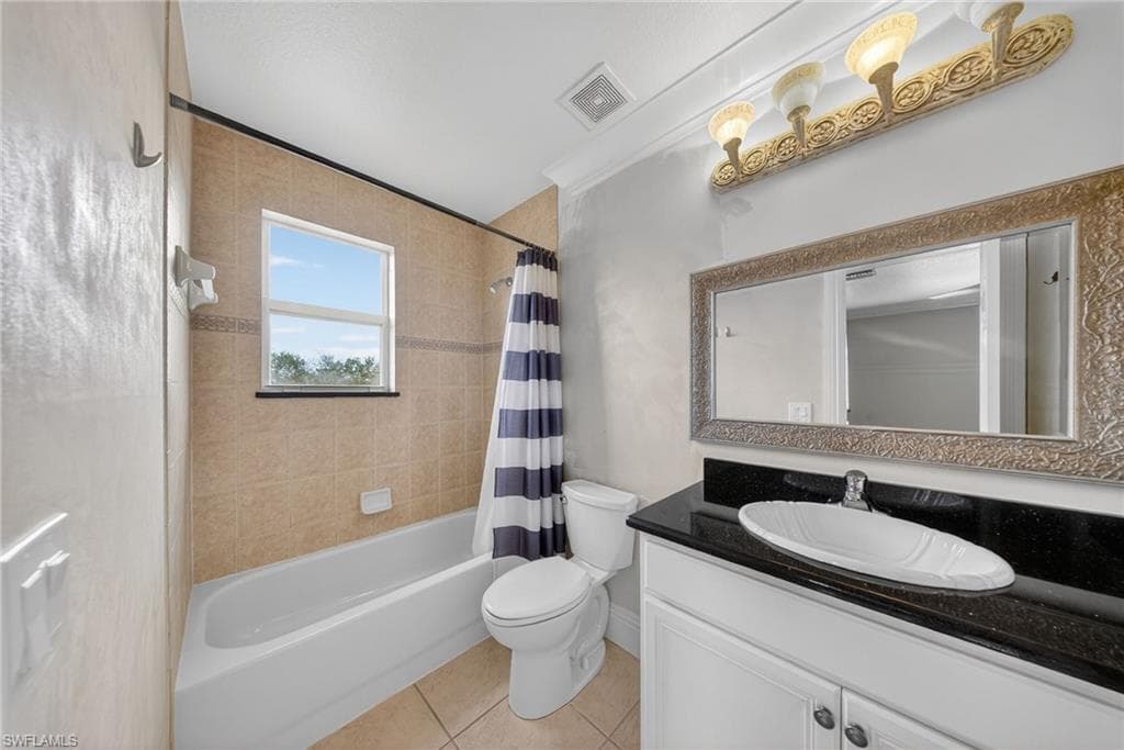 9730 Springlake CIR-26
