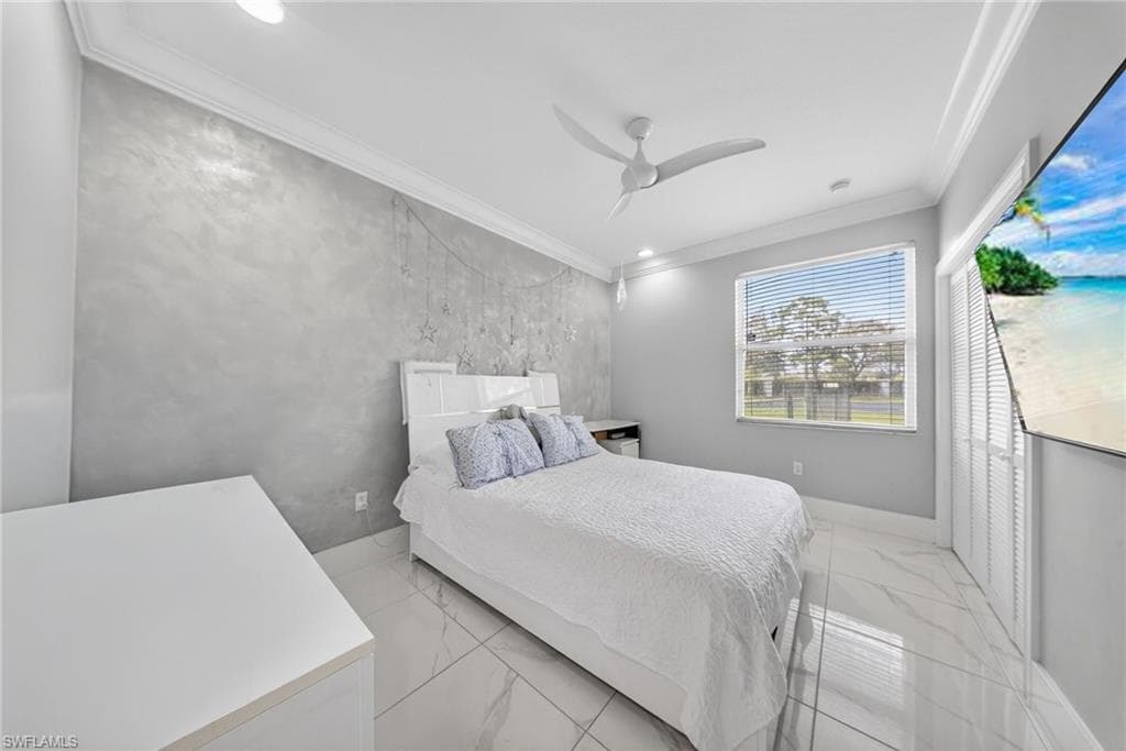 9730 Springlake CIR-22