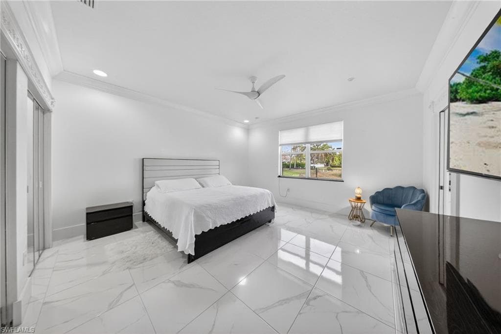 9730 Springlake CIR-28