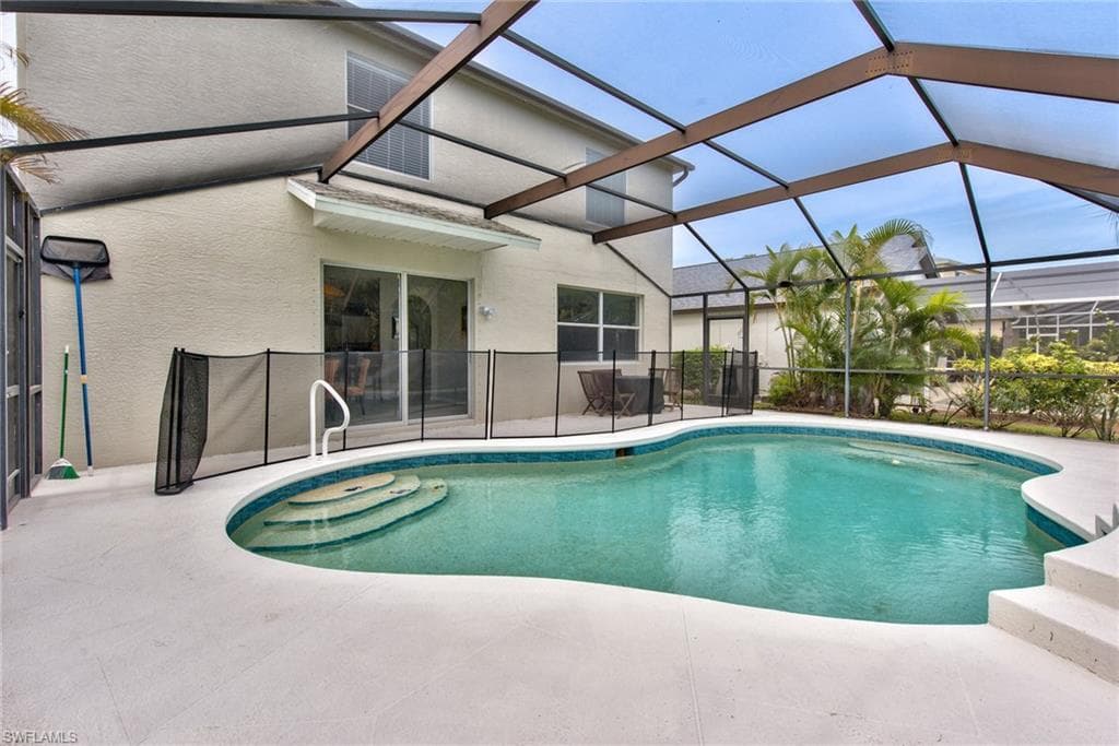 11533 Woodmount LN-24