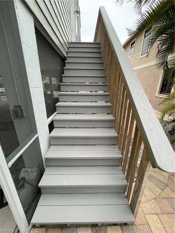 235 Miramar ST-22