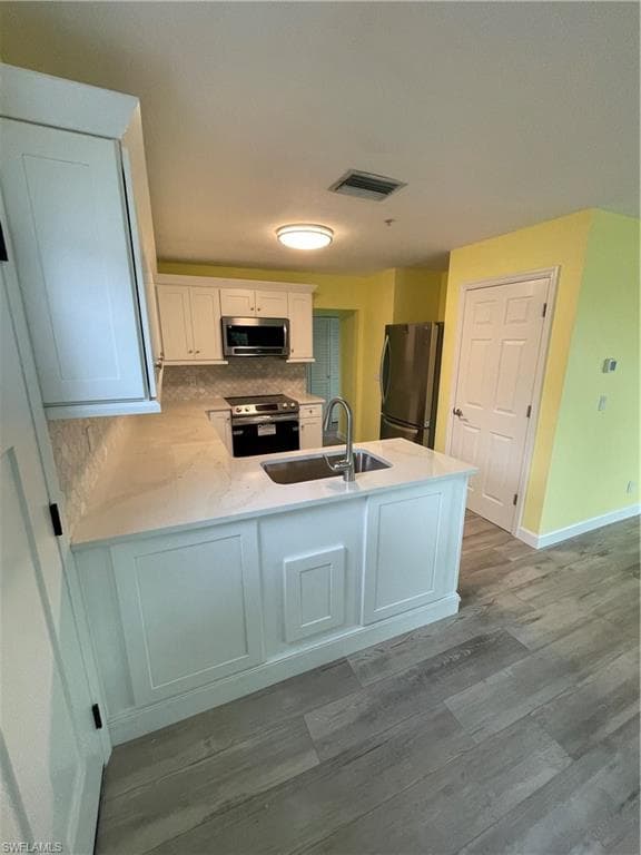 235 Miramar ST-5