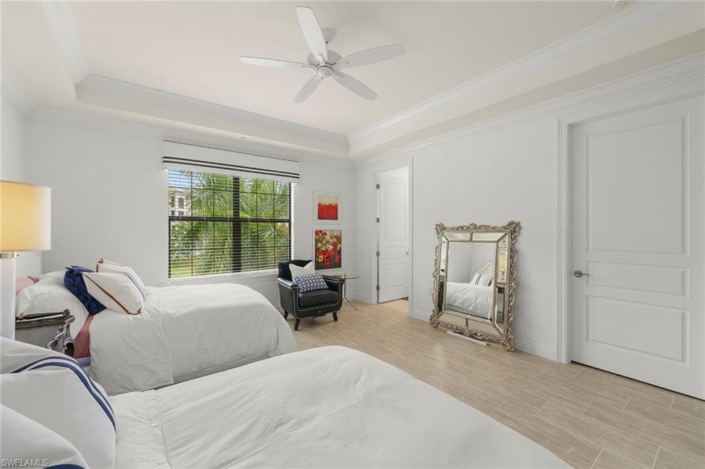 4731 Via Del Corso LN 202-22
