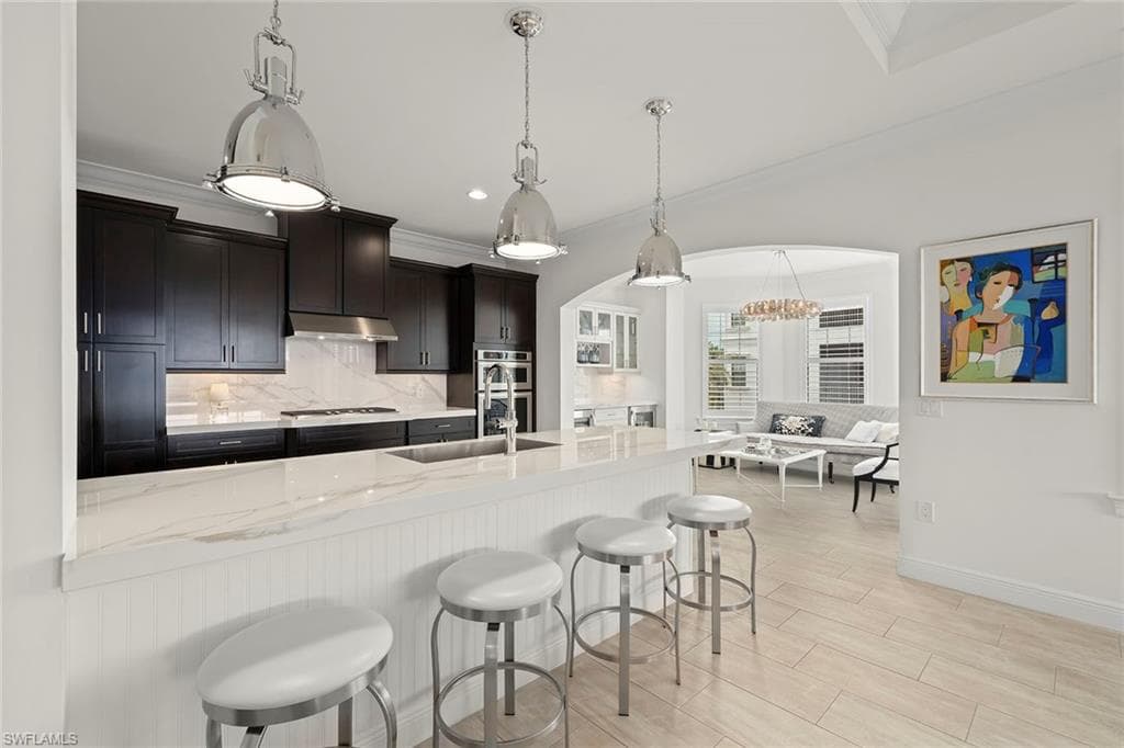 4731 Via Del Corso LN 202-3