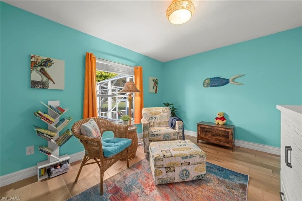 1238 Par View DR-37