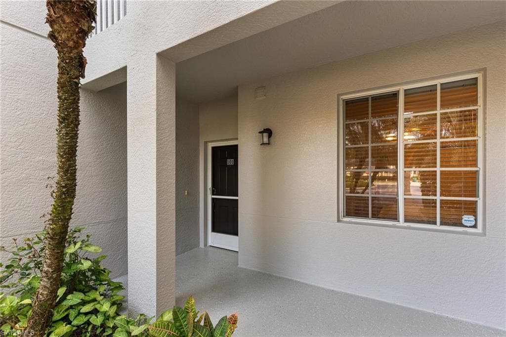 1882 Tarpon Bay DR S 101-20