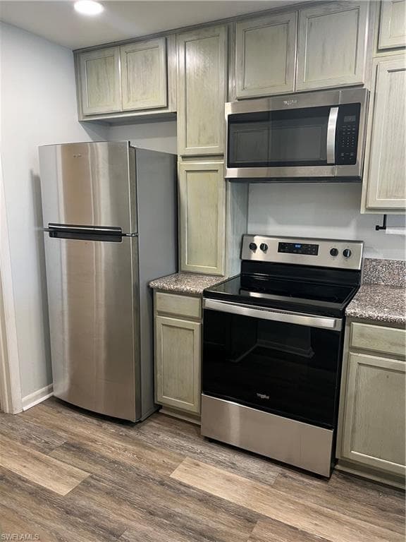 1908 SE 43rd ST 208-5