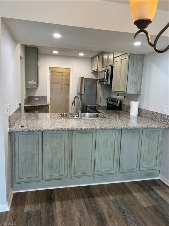 1908 SE 43rd ST 208-19