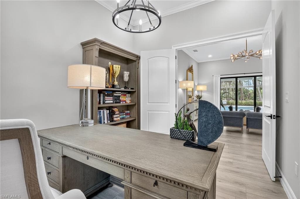 443 Weber BLVD S-19