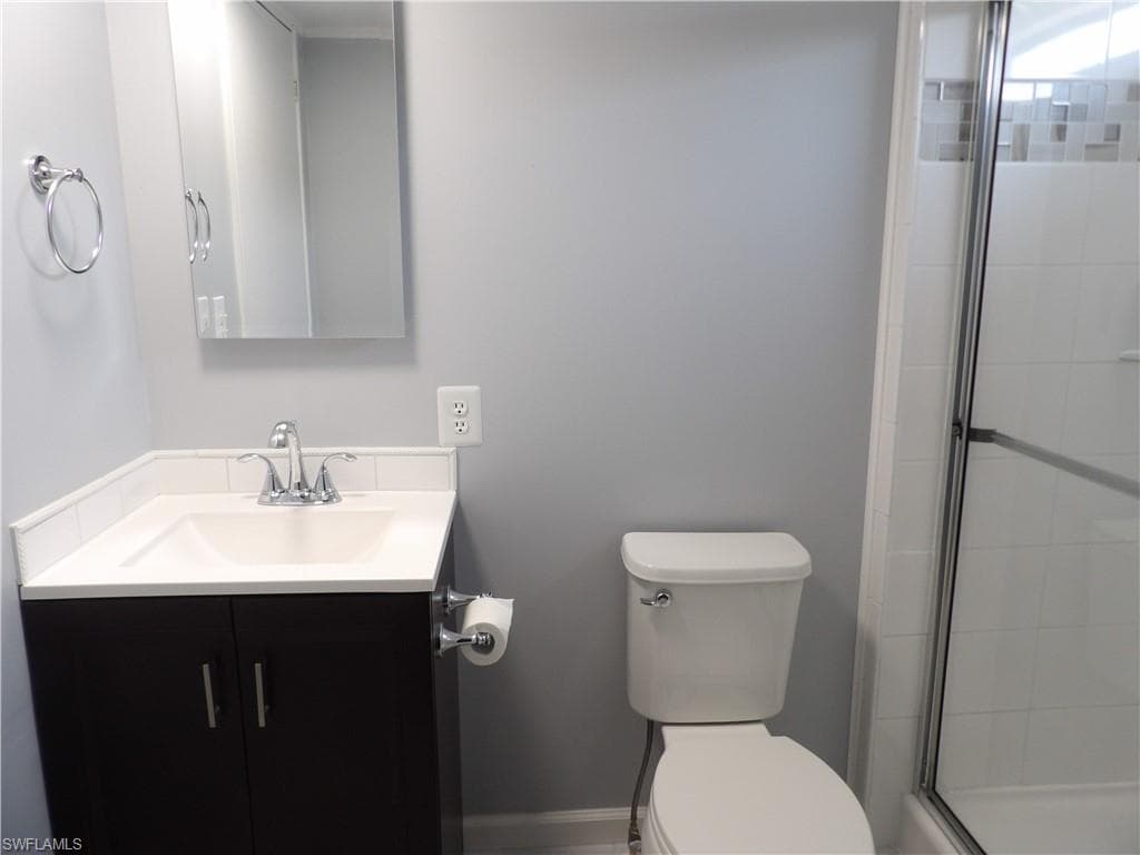 113 Lantern LN-16
