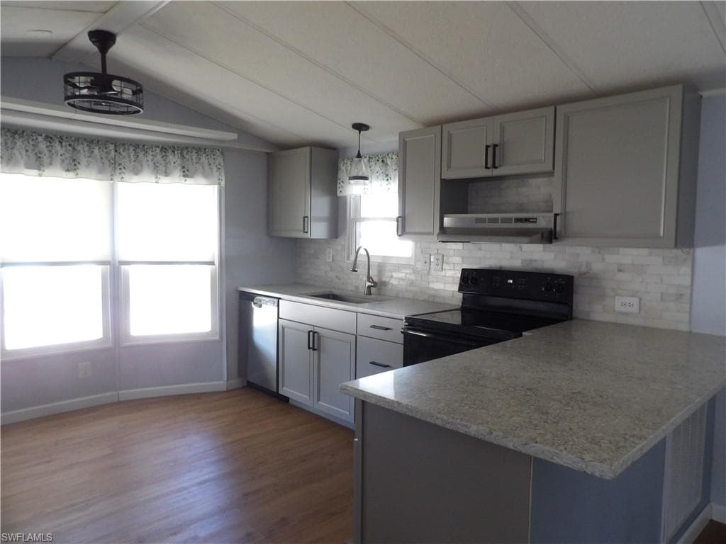 113 Lantern LN-5