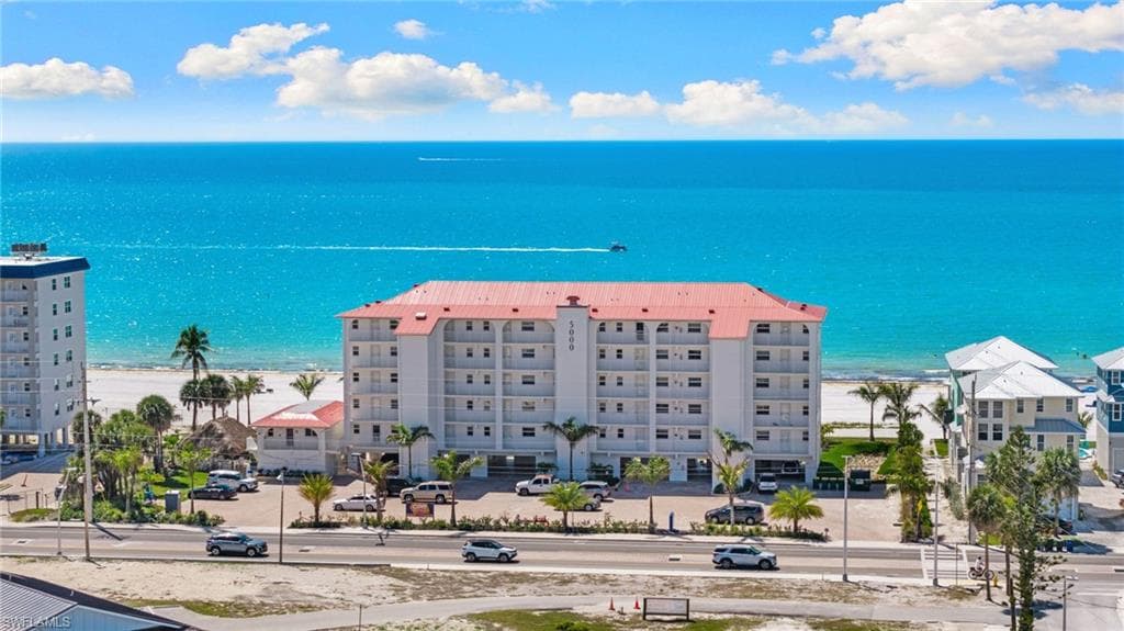 5000 ESTERO BLVD 305-36