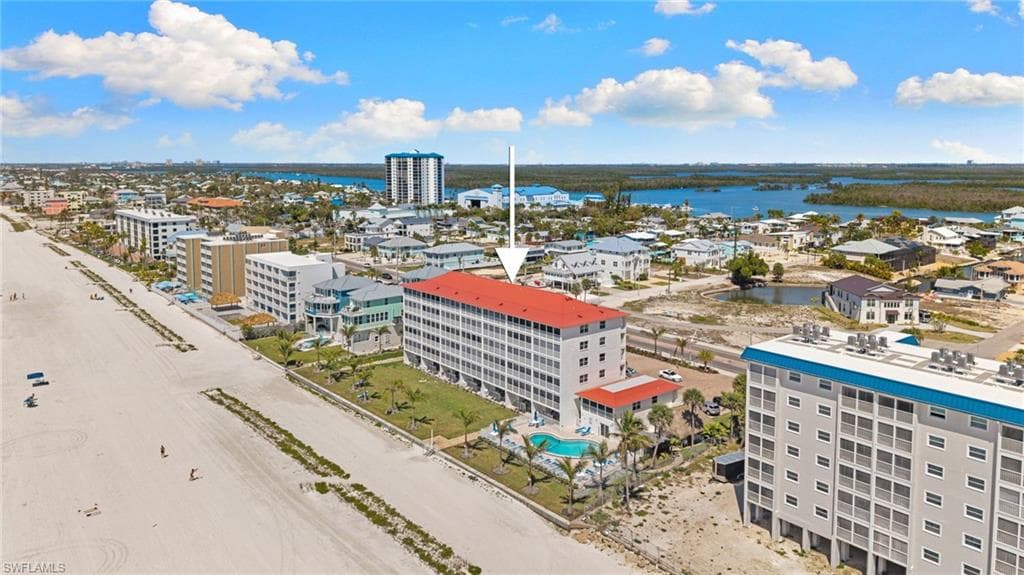 5000 ESTERO BLVD 305-32