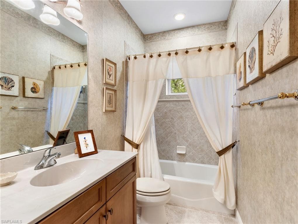 15567 Caloosa Creek CIR-24