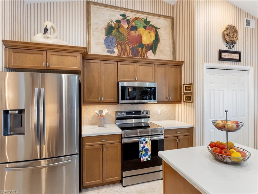 15567 Caloosa Creek CIR-15