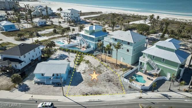 6020 Estero BLVD-27