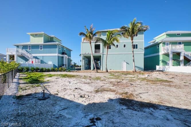 6020 Estero BLVD-12