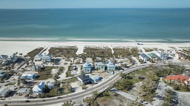 6020 Estero BLVD-20