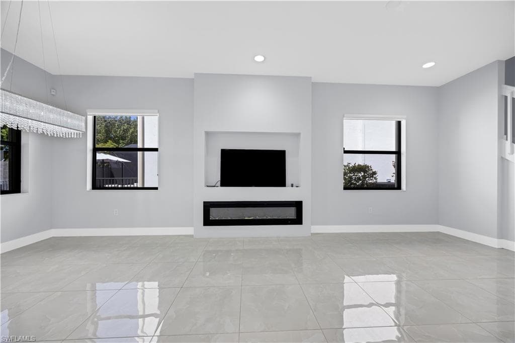 9045 Madrid CIR-13