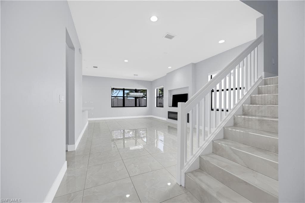 9045 Madrid CIR-10