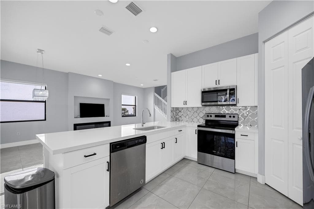 9045 Madrid CIR-18