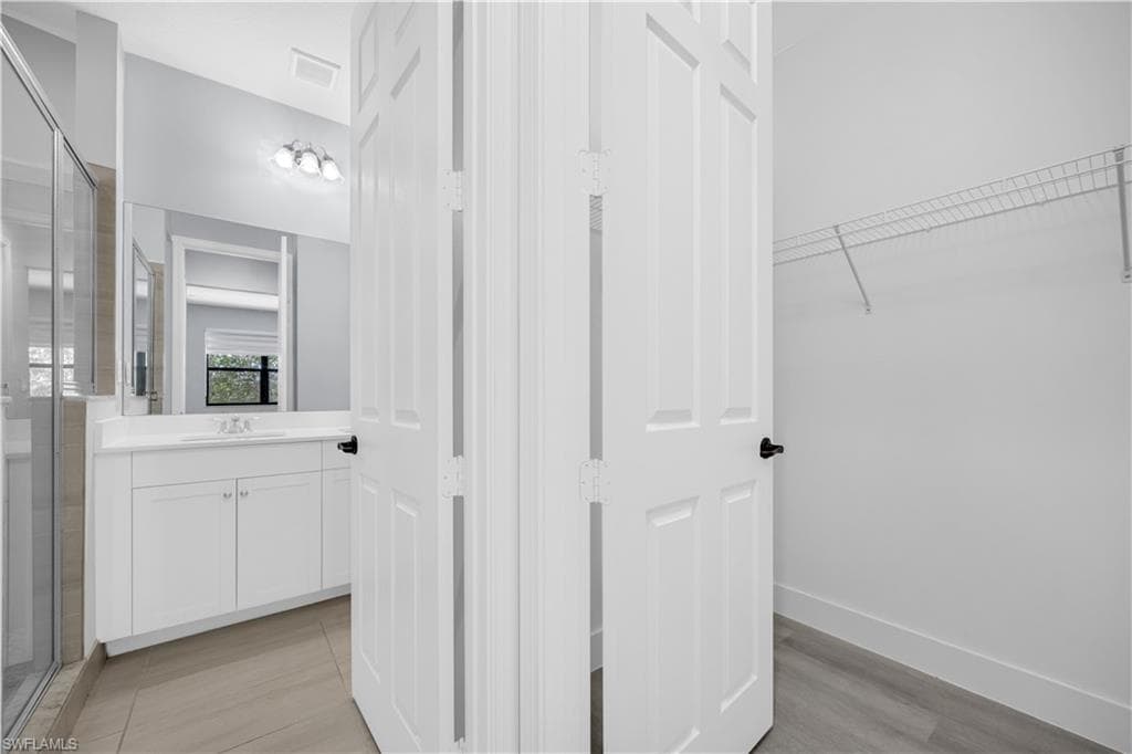 9045 Madrid CIR-29