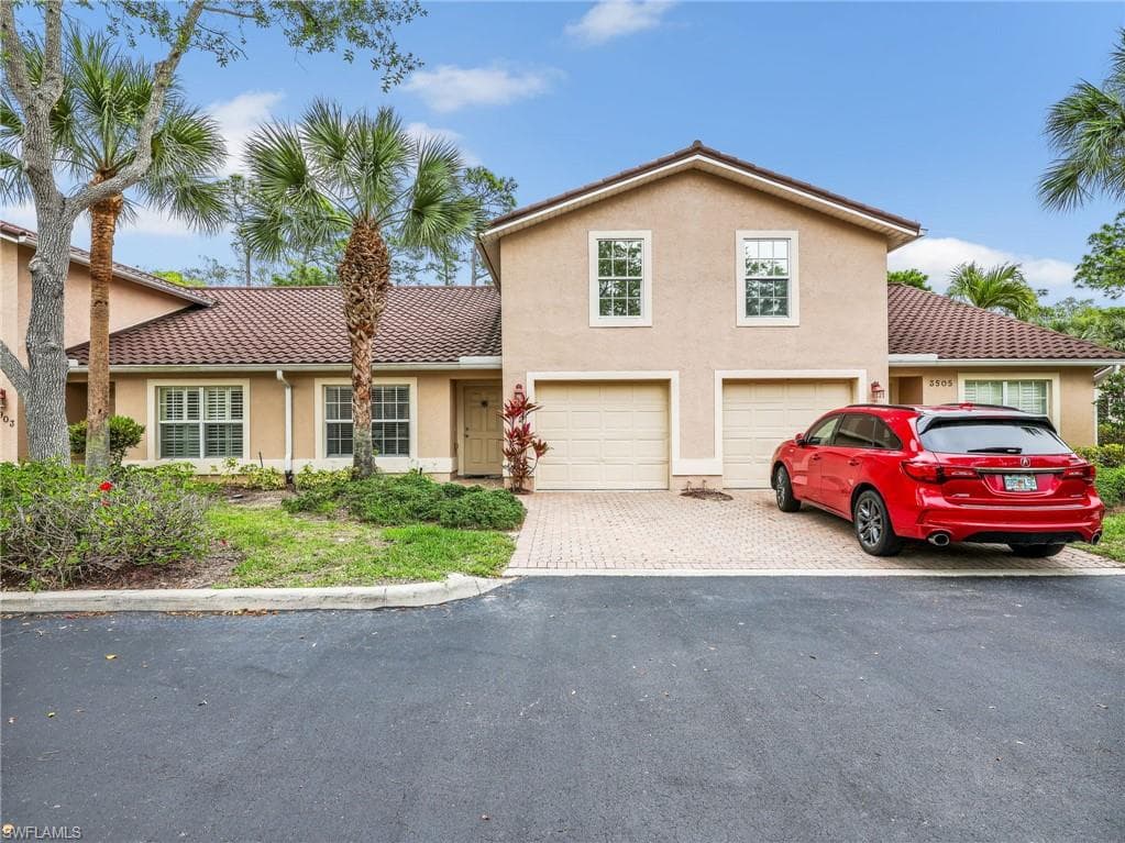 3505 Avion Woods CT 902-2