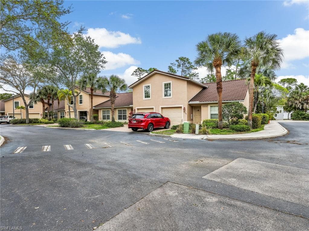 3505 Avion Woods CT 902-29