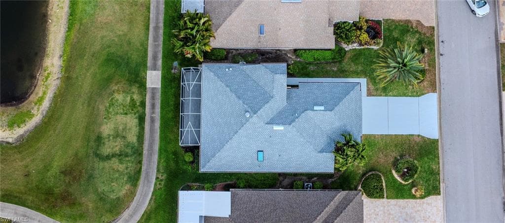 20978 Country Barn DR-27