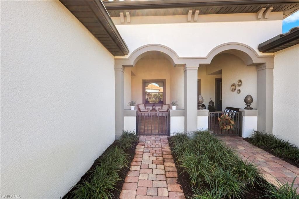 12201 Canal Grande DR-4