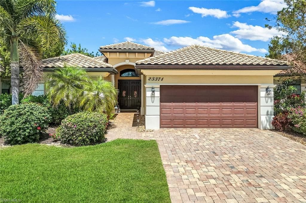 23371 Sanabria LOOP-44