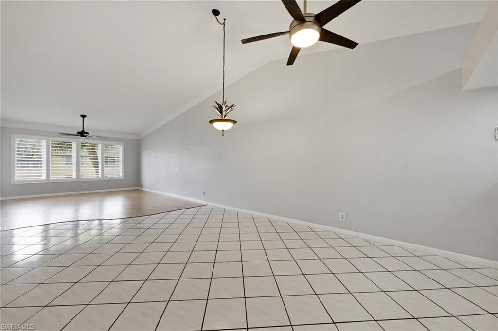 4031 Ice Castle WAY 3306-7