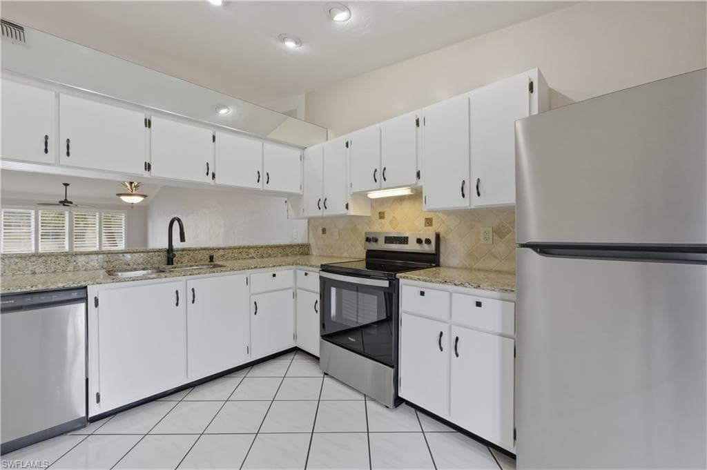 4031 Ice Castle WAY 3306-5