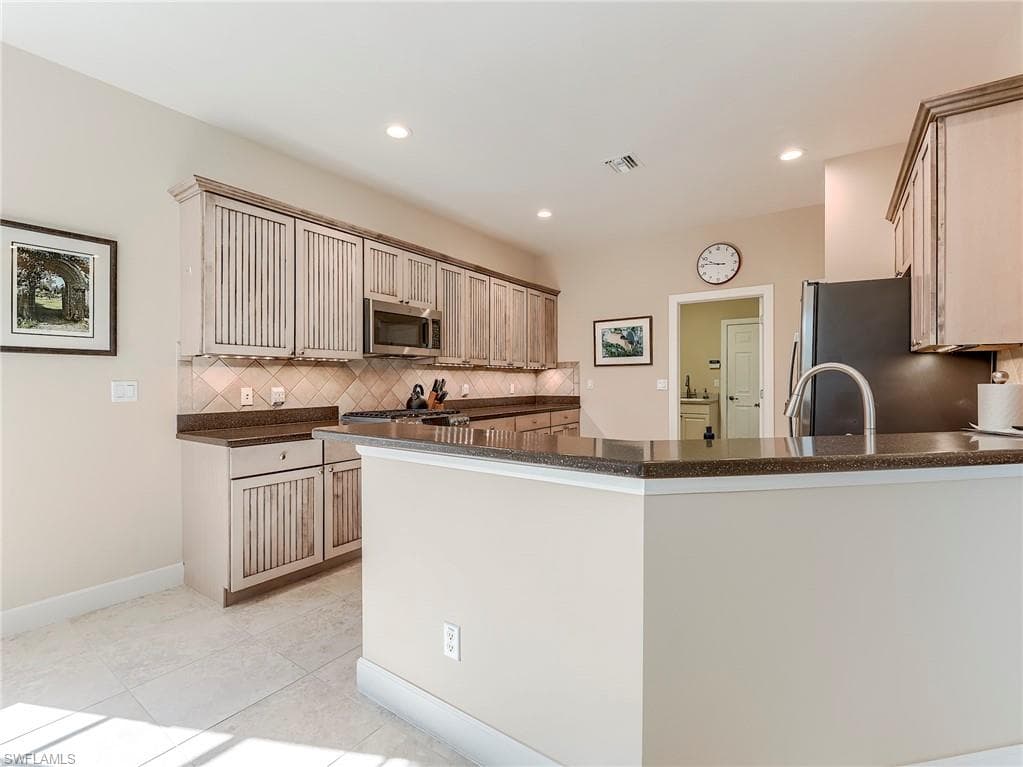 21780 Longleaf Trail Drive-16
