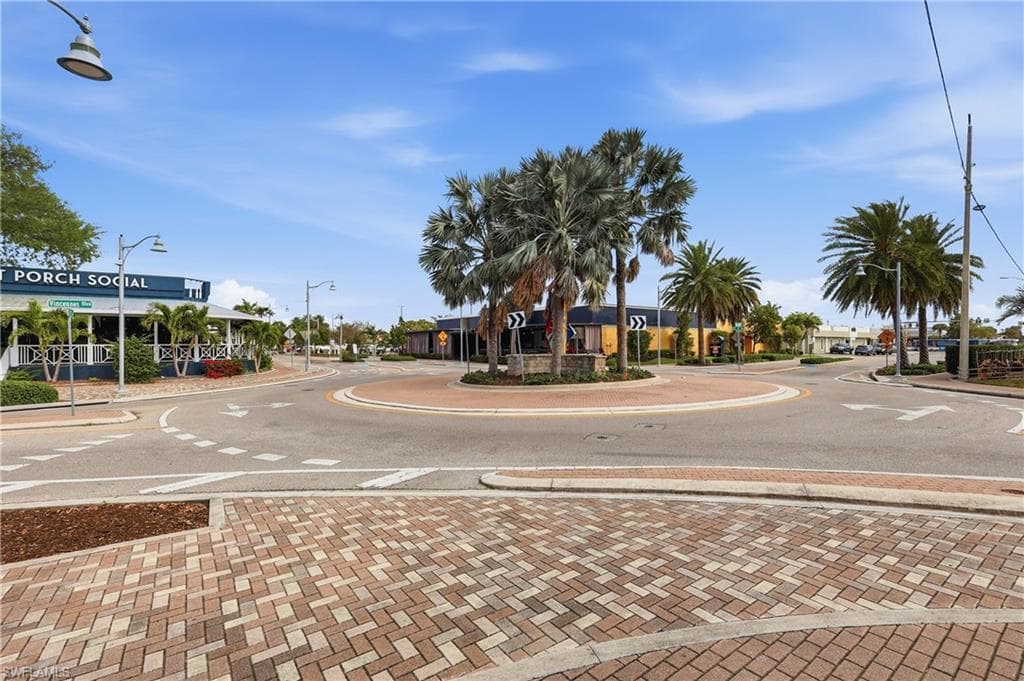 1220 SE 40th ST 8-42