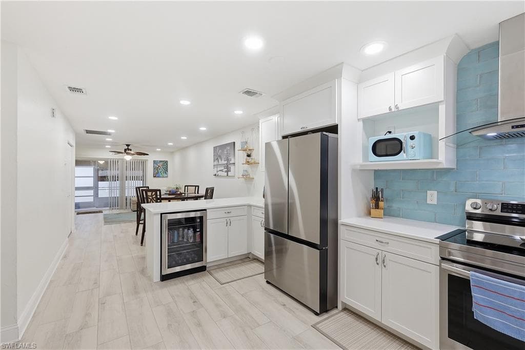 1220 SE 40th ST 8-7