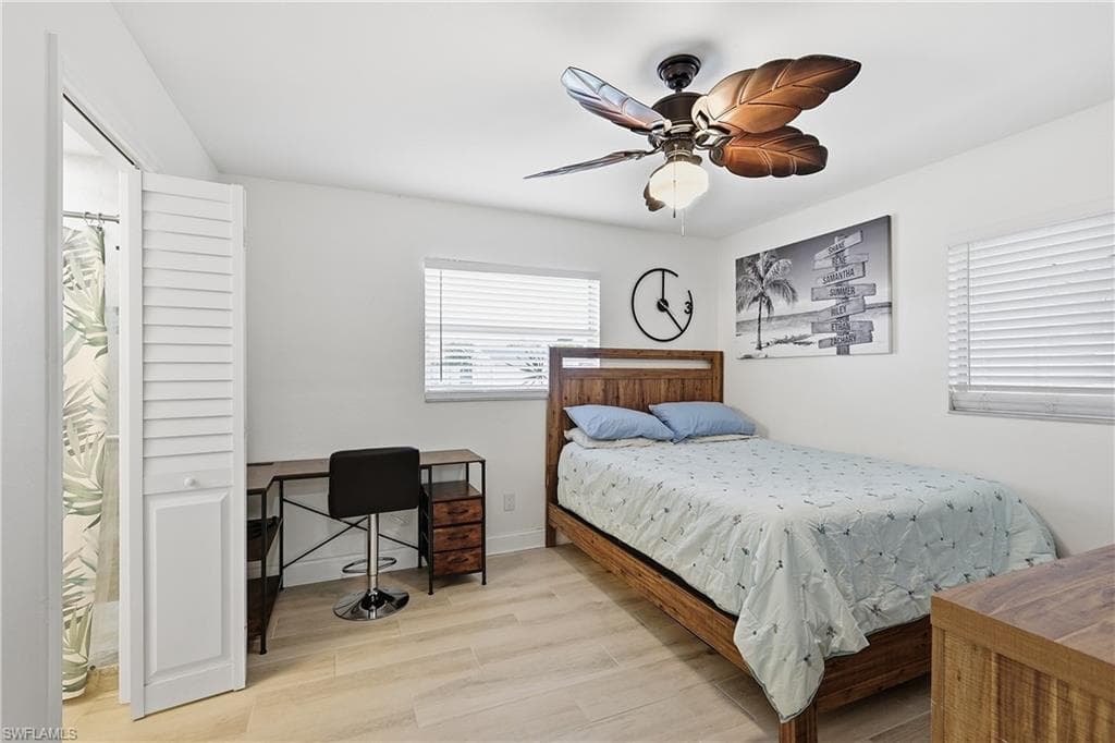 1220 SE 40th ST 8-19