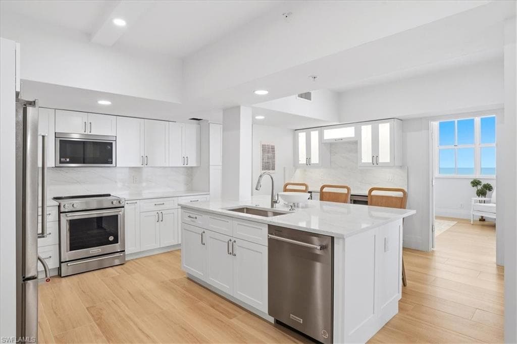 980 Cape Marco DR 706-1